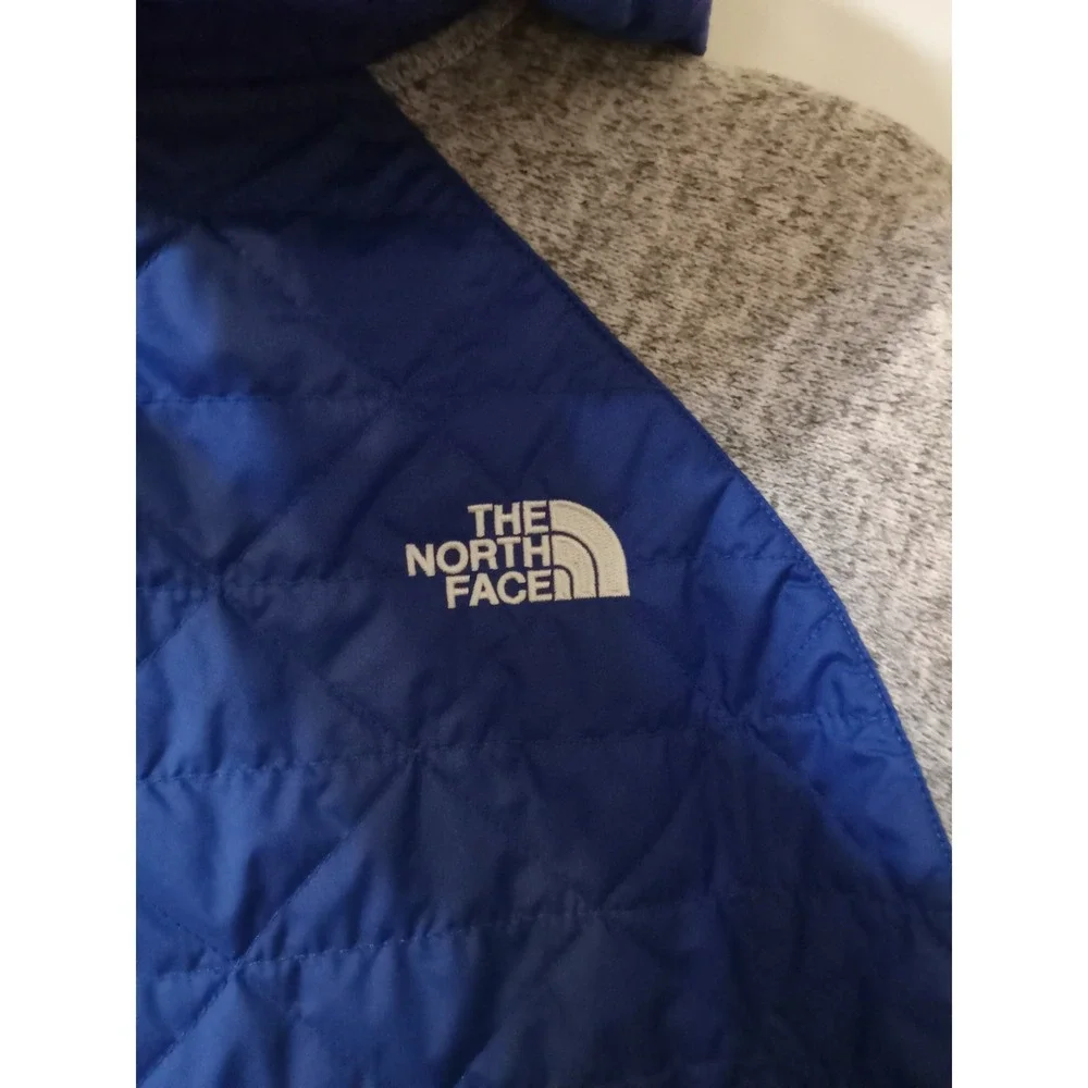 The North‎ Face Boys XL 18/20 Blue Grey Hooded Hybrid Jacket Comfort Arms